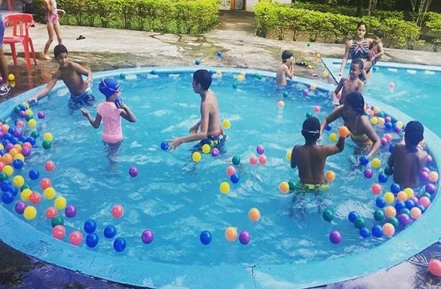 Rancho Cocodrilo Bonao piscine enfants