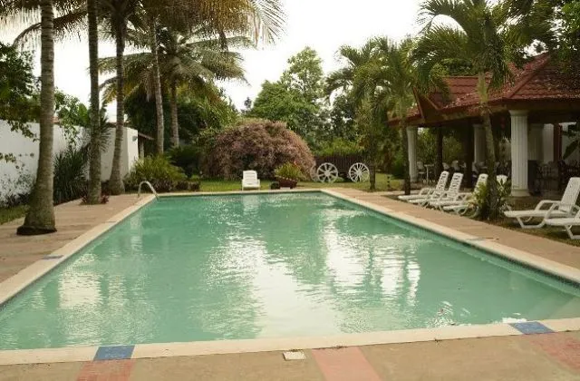 Hotel California Jarabacoa piscine 2