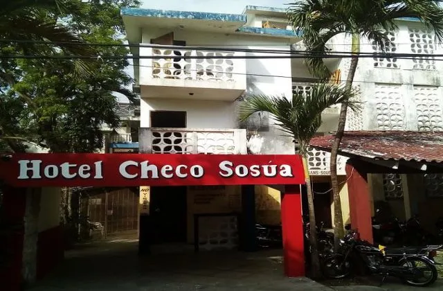Hotel Checco Sosua entree