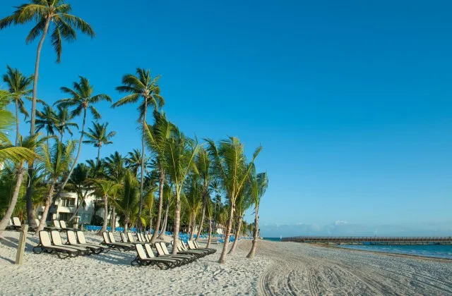Impressive Resorts Spas Punta Cana plage 1