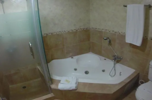 Hotel Merengue Punta Cana salle de bain jacuzzi