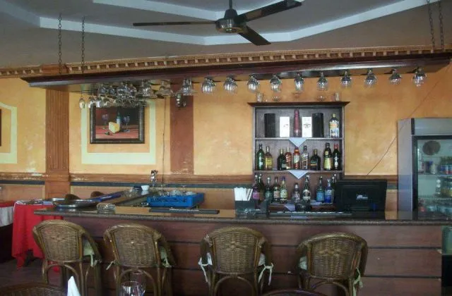Hotel Primaveral Punta Cana bar