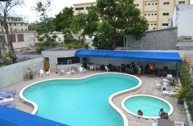 Hotel Renacer Santo Domingo Piscine pasa dia