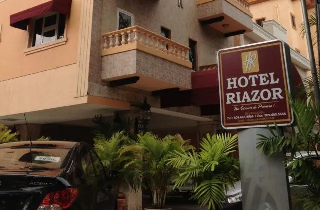Hotel Riazor Santo Domingo parking